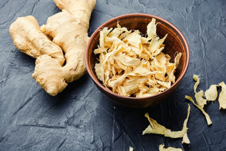 ginger flakes